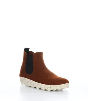CAIA084ASP Brown Round Toe Boots