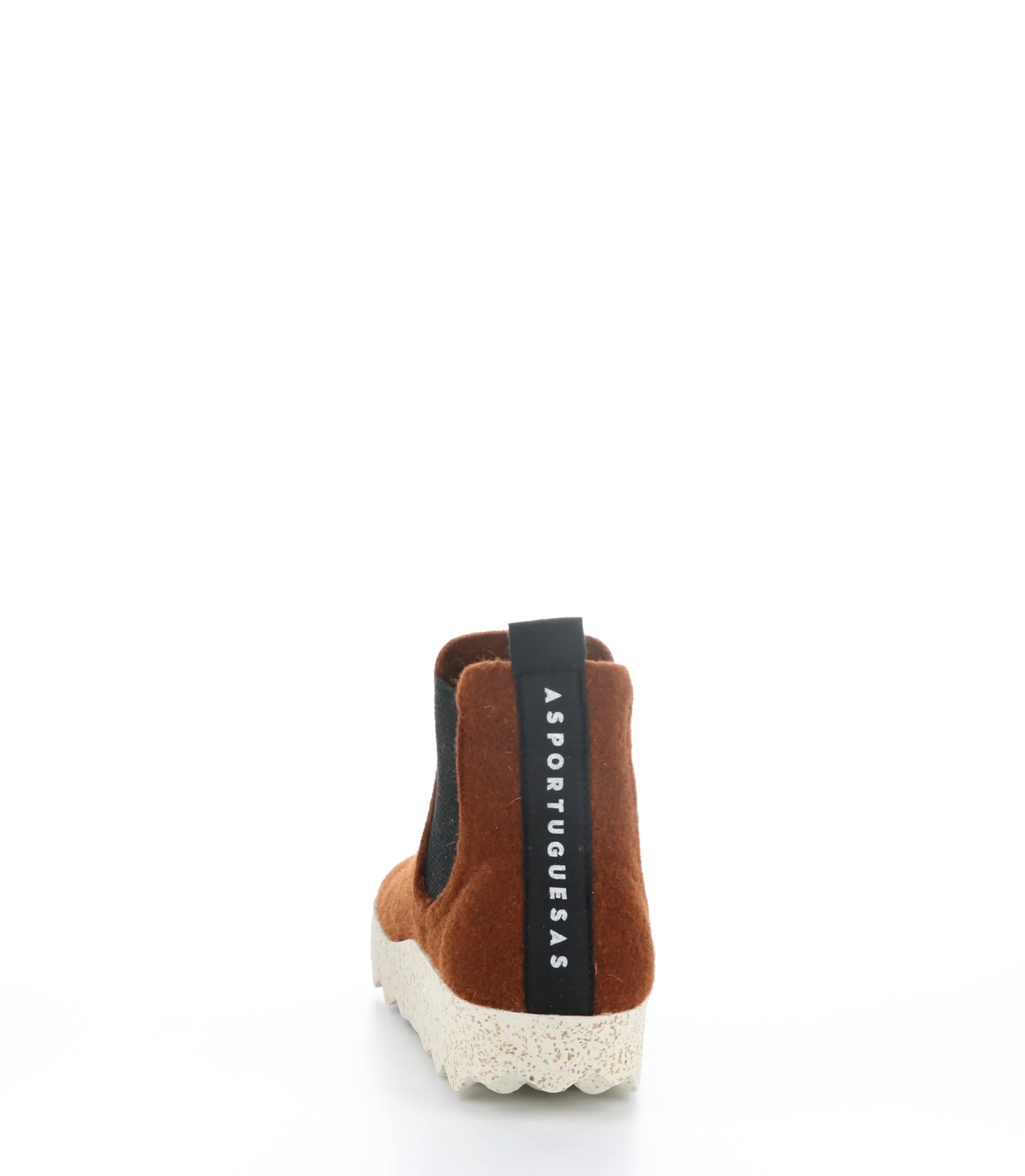 CAIA084ASP Brown Round Toe Boots