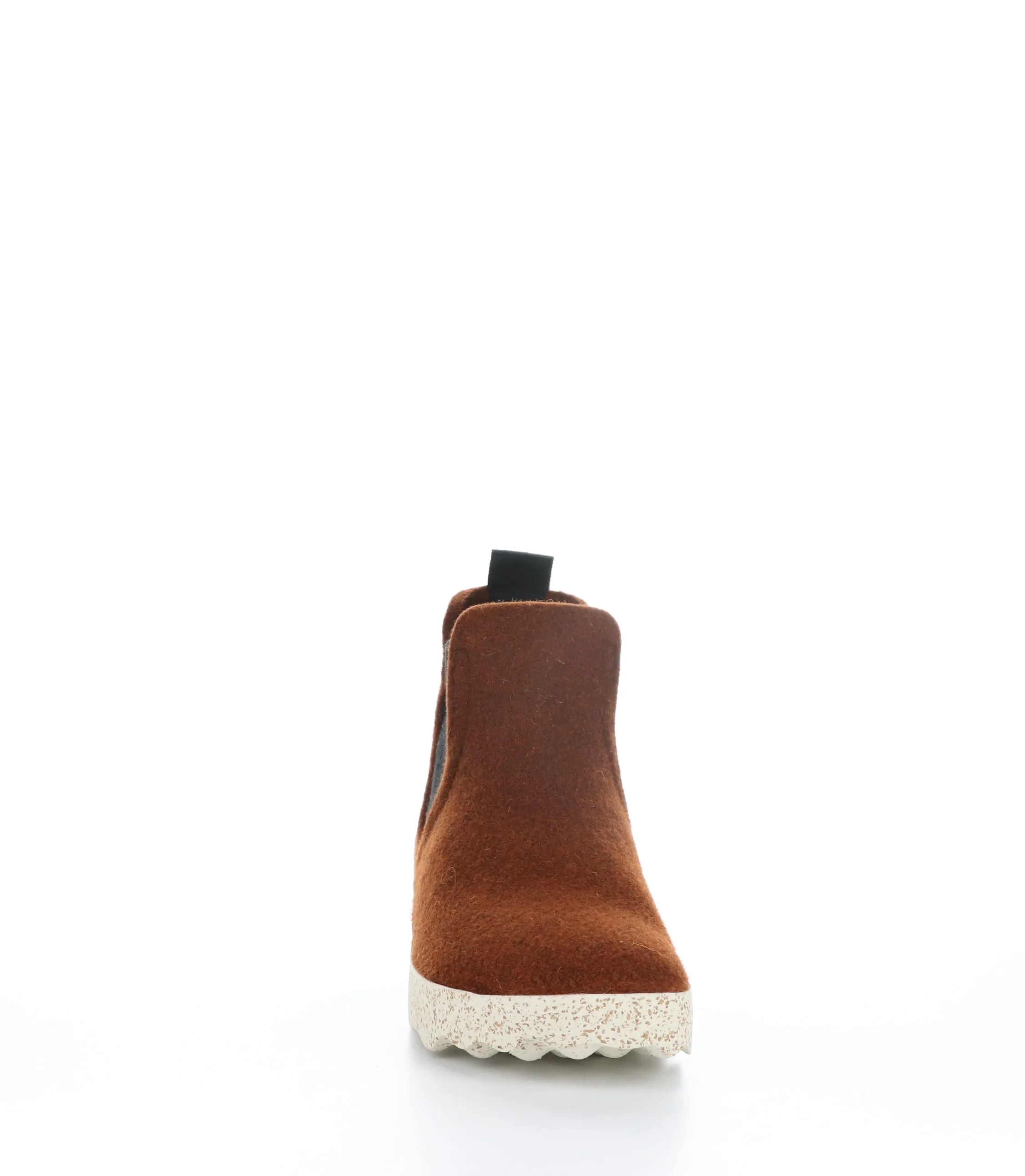CAIA084ASP Brown Round Toe Boots