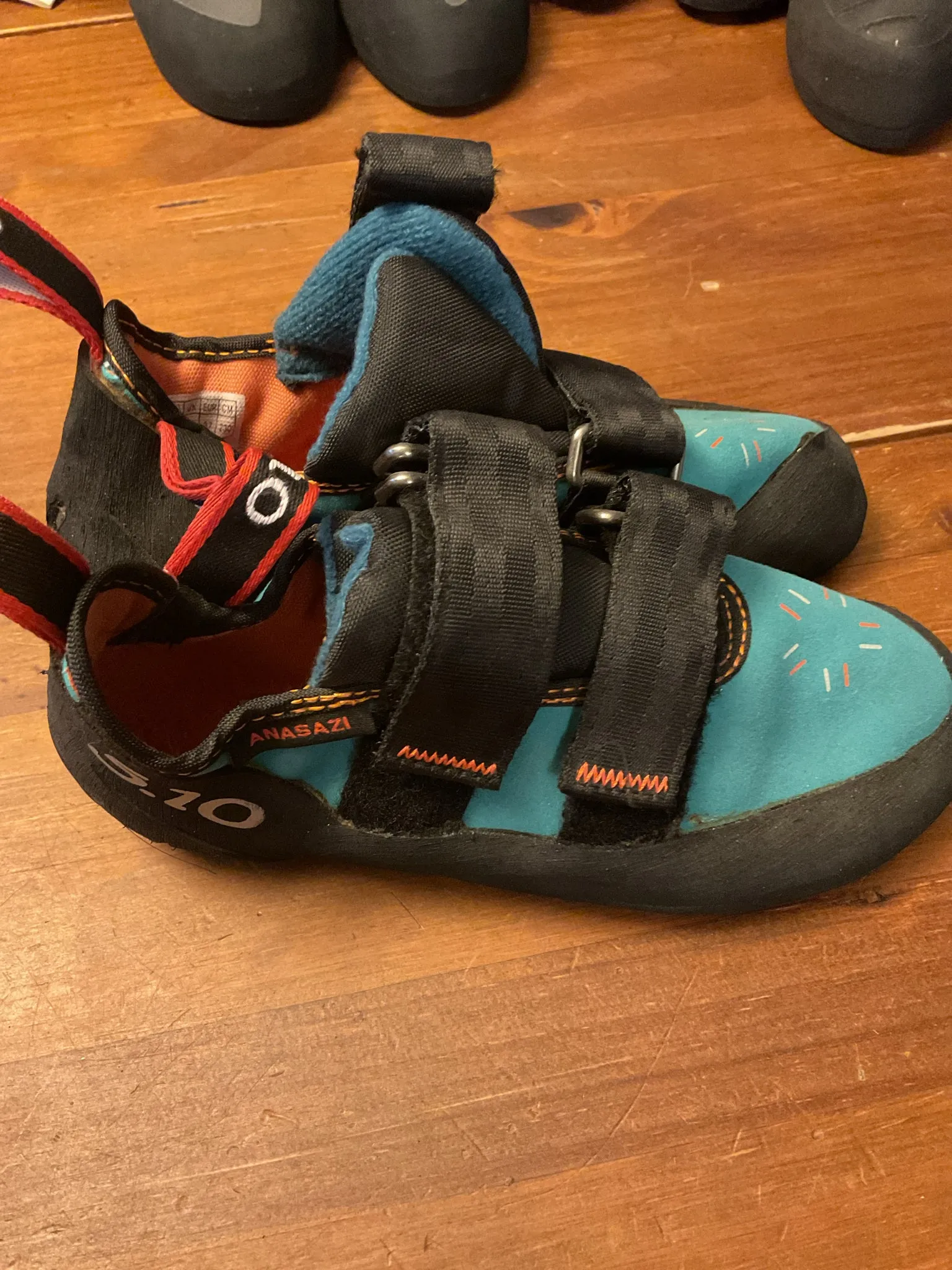 Five Ten Anasazi LV Climbing Shoes Women's 6.5