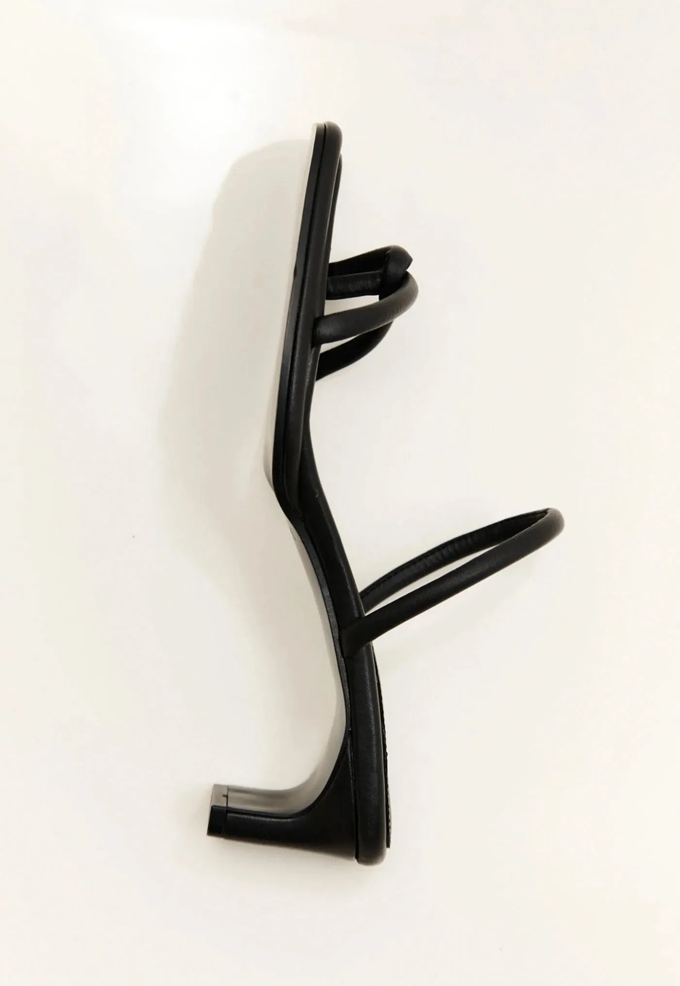 Loop Heel - Black
