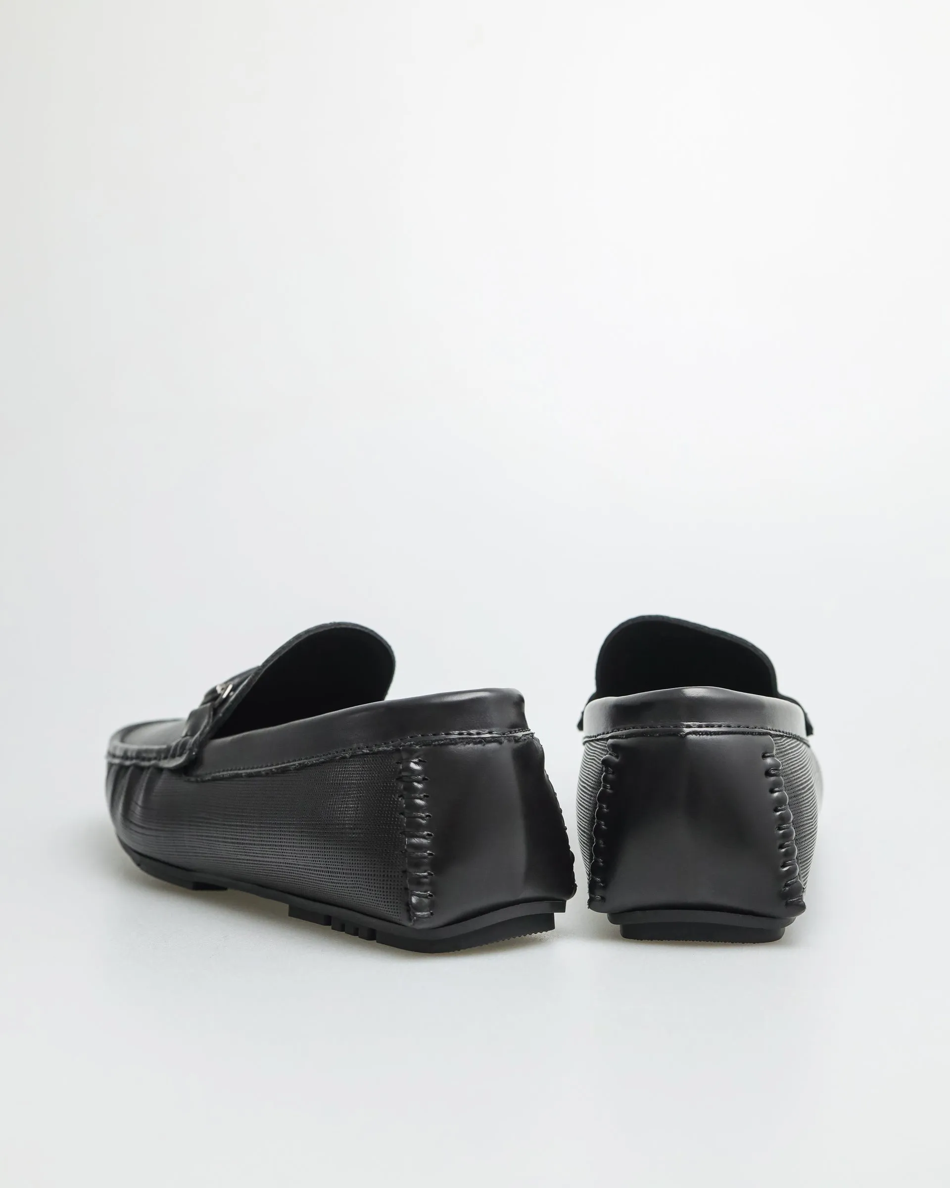 Tomaz C545 Men's Buckle Moccasins