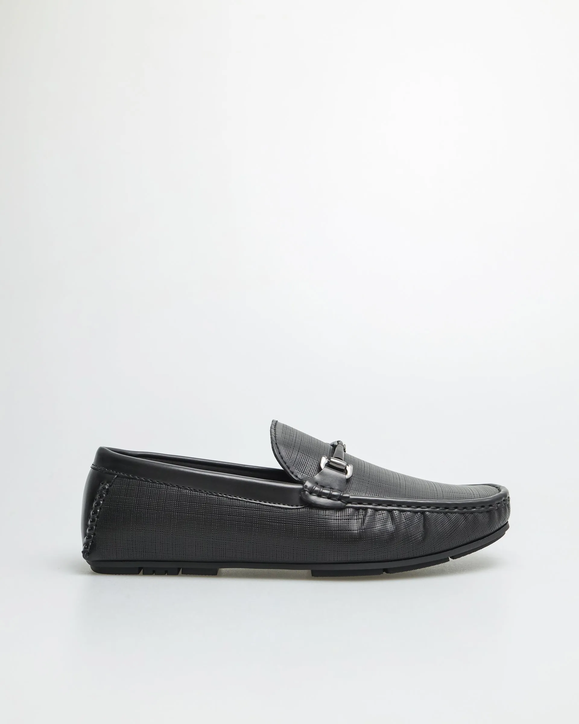 Tomaz C545 Men's Buckle Moccasins