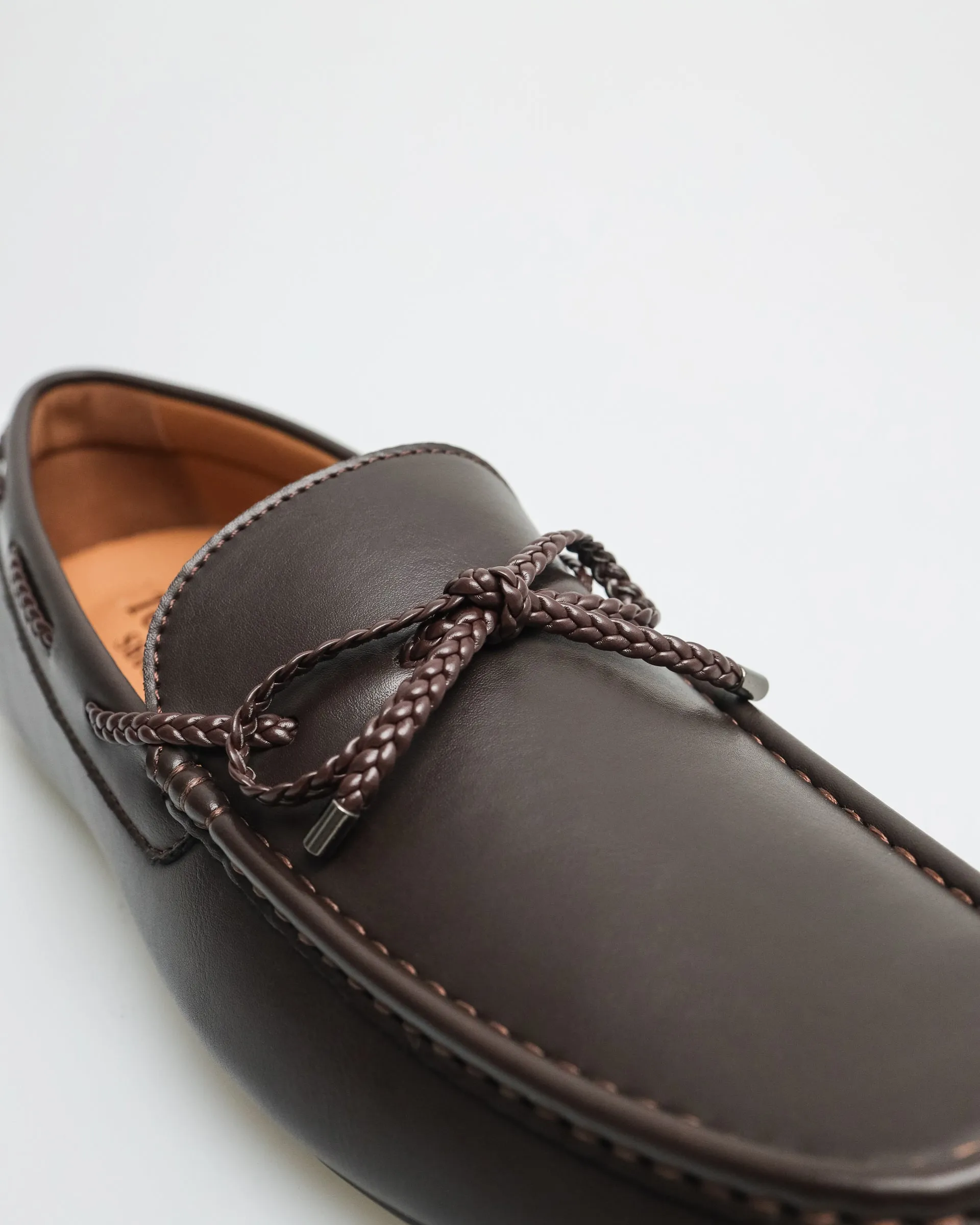 Tomaz C547 Men's Bow Moccasins