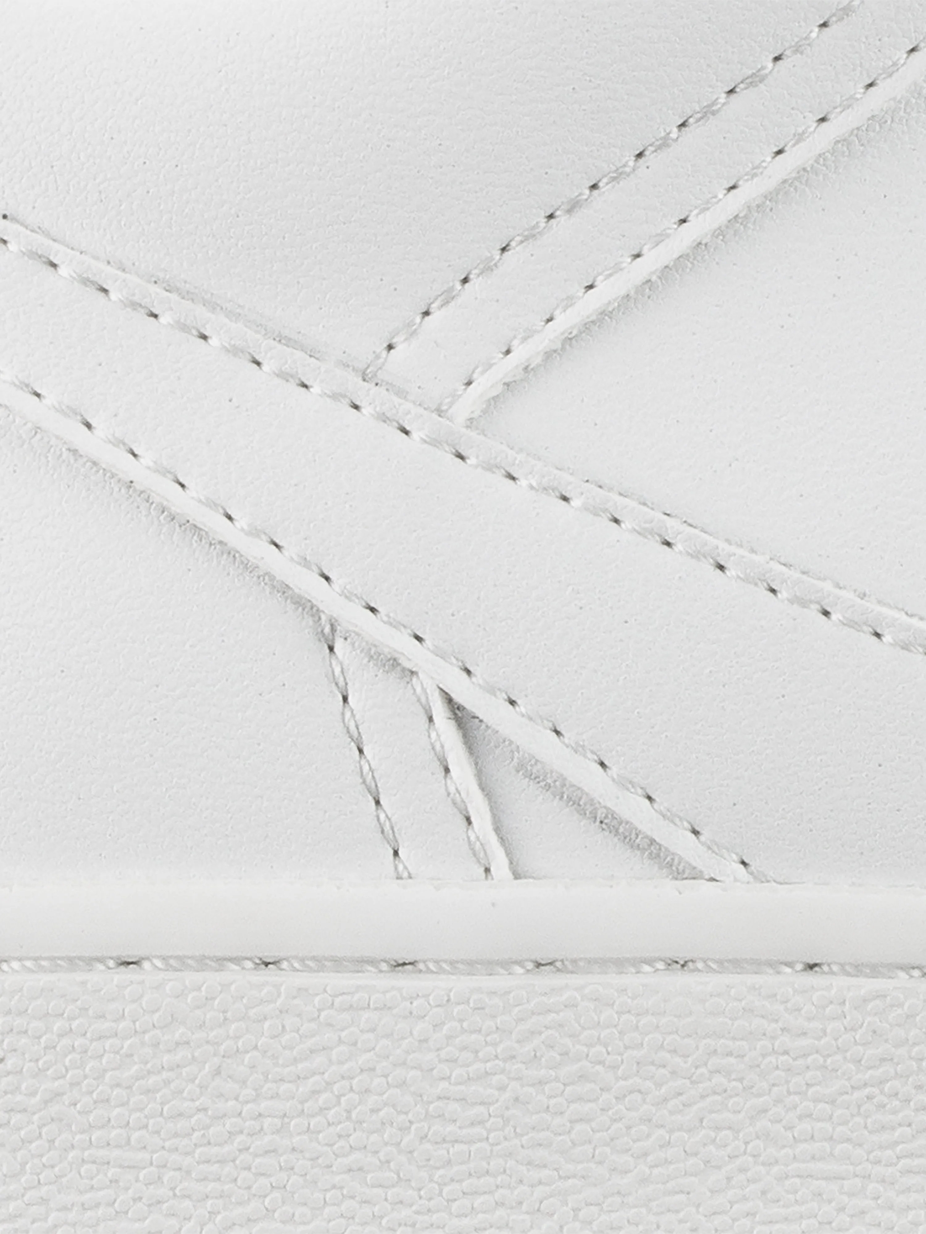 Vegan 02 in Triple White