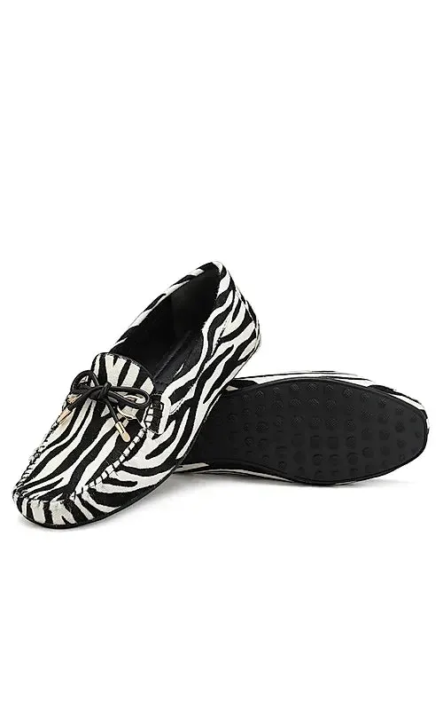 White & Black Moccasins With Bow Detail