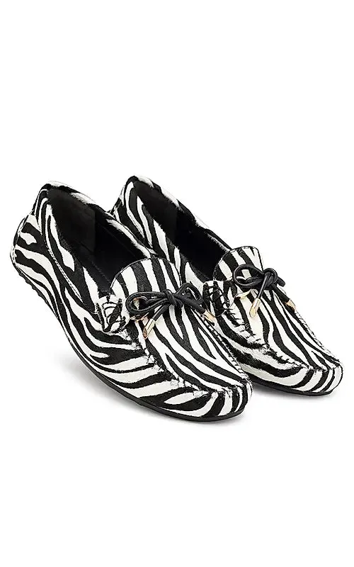 White & Black Moccasins With Bow Detail